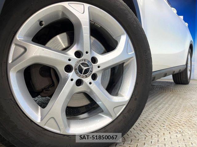 Mercedes Benz GLA-CLASS 2017-08 7221619-14