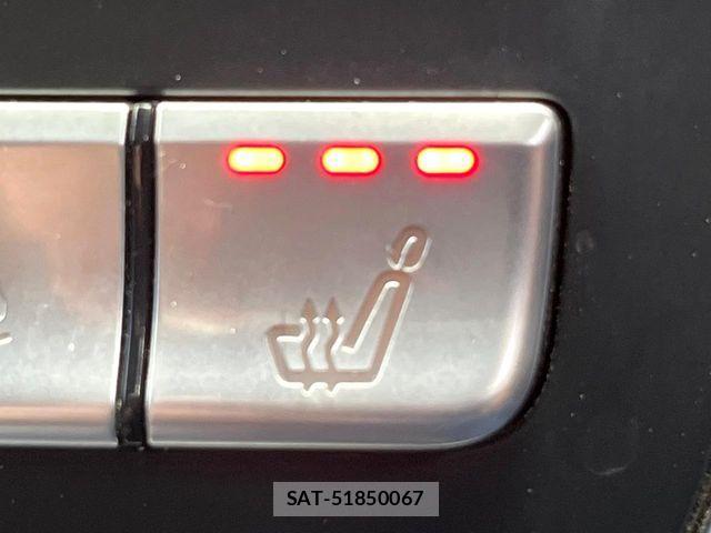 Mercedes Benz GLA-CLASS 2017-08 7221619-6