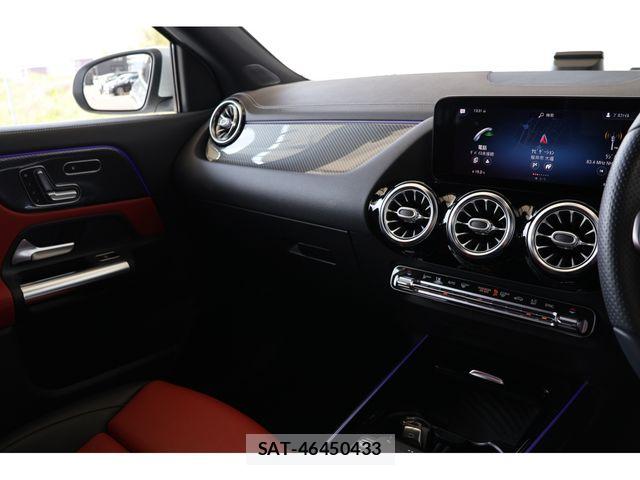 Mercedes Benz GLA-CLASS 2020-10 7221634-13