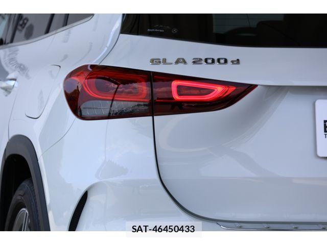 Mercedes Benz GLA-CLASS 2020-10 7221634-7