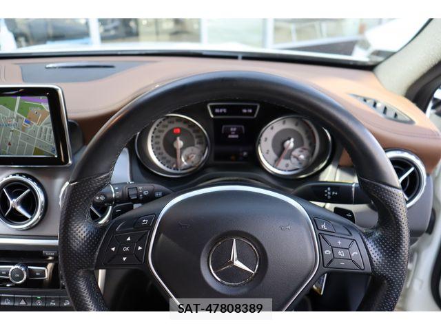 Mercedes Benz GLA-CLASS 2015-01 7221620-14