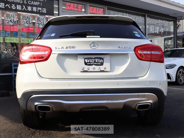 Mercedes Benz GLA-CLASS 2015-01 7221620-19