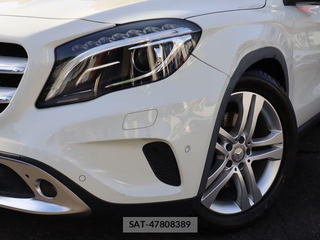 Mercedes Benz GLA-CLASS 2015-01 7221620-21