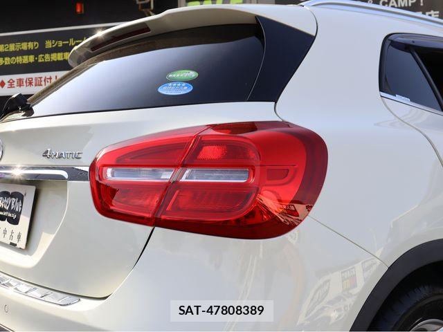 Mercedes Benz GLA-CLASS 2015-01 7221620-22