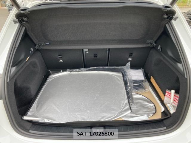 Mercedes Benz GLA-CLASS 2021-12 7251489-10