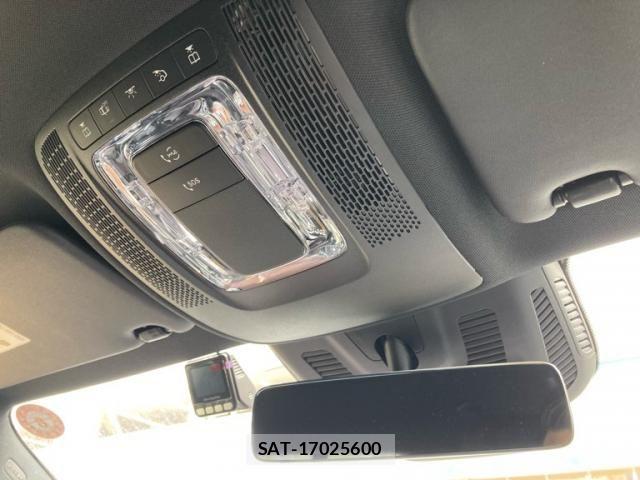 Mercedes Benz GLA-CLASS 2021-12 7251489-21