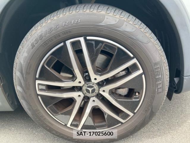 Mercedes Benz GLA-CLASS 2021-12 7251489-5