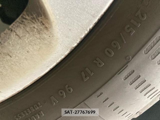 Mercedes Benz GLA-CLASS 2017-08 7251491-9