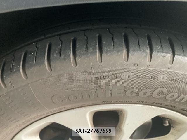 Mercedes Benz GLA-CLASS 2017-08 7251491-10