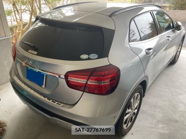 Mercedes Benz GLA-CLASS 2017-08 7251491-13