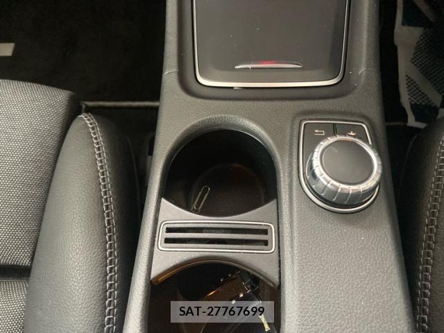 Mercedes Benz GLA-CLASS 2017-08 7251491-24
