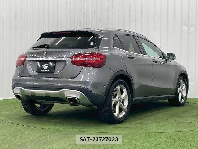Mercedes Benz GLA-CLASS 2018-09 7251479-15