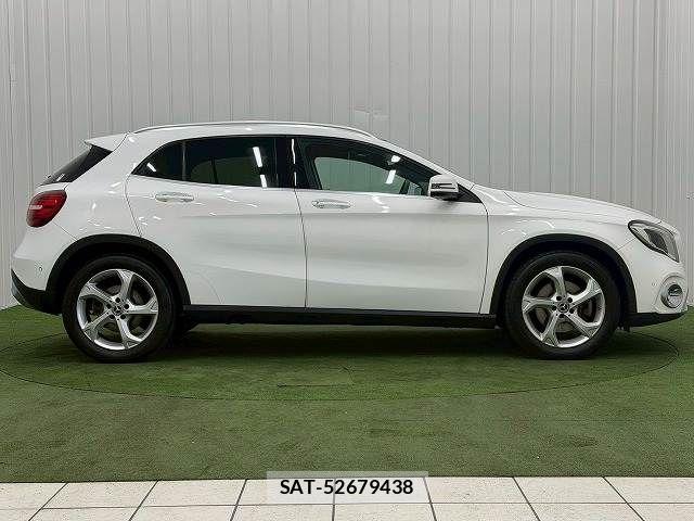 Mercedes Benz GLA-CLASS 2019-04 7251492-14