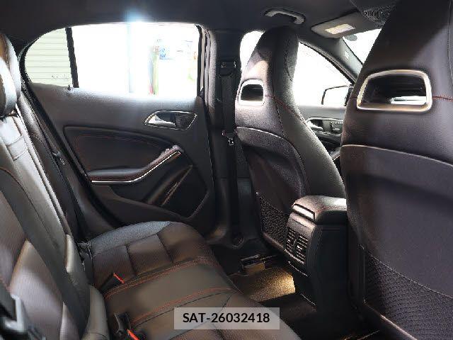 Mercedes Benz GLA-CLASS 2014-09 7328321-13