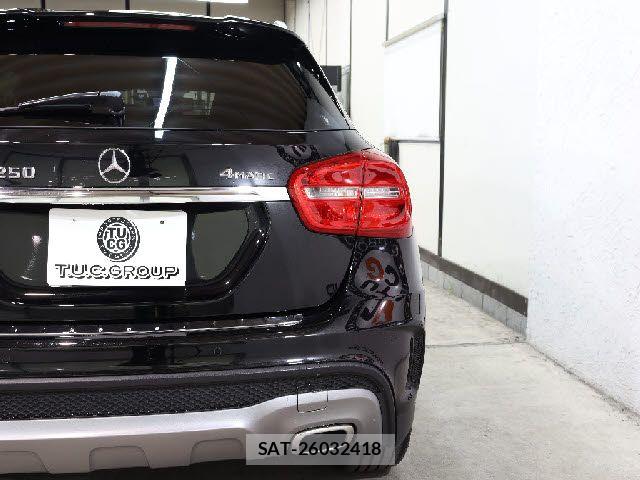 Mercedes Benz GLA-CLASS 2014-09 7328321-14