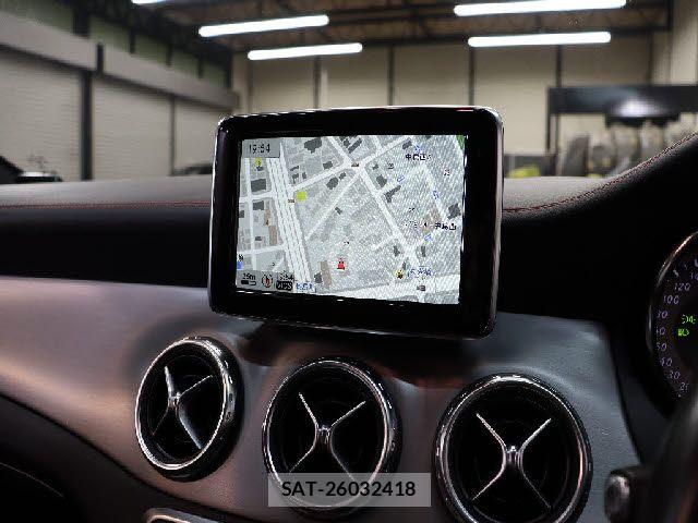 Mercedes Benz GLA-CLASS 2014-09 7328321-15