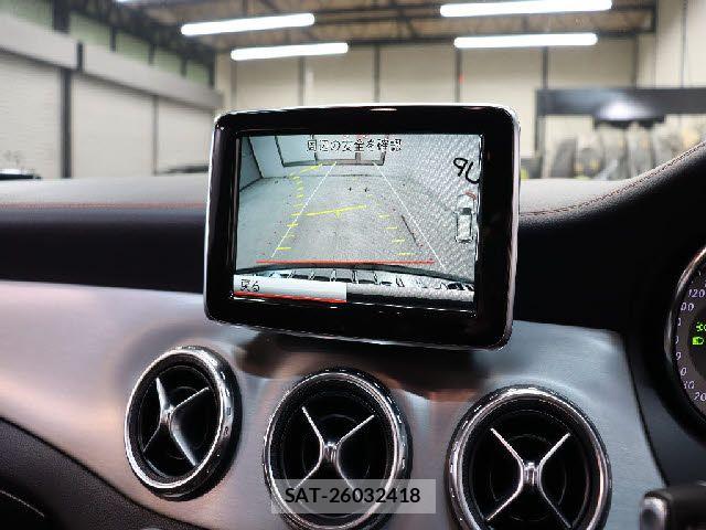 Mercedes Benz GLA-CLASS 2014-09 7328321-17