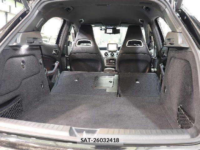Mercedes Benz GLA-CLASS 2014-09 7328321-6