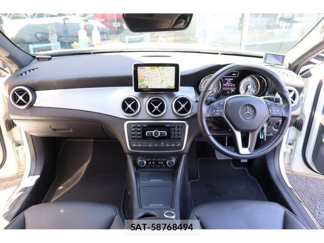 Mercedes Benz GLA-CLASS 2014-01 7328327-4