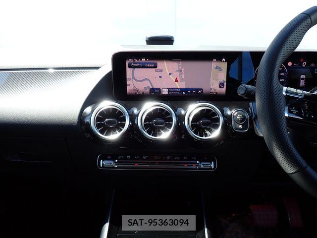 Mercedes Benz GLA-CLASS 2026-03 7328315-13