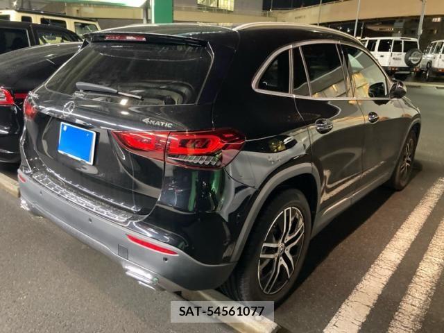 Mercedes Benz GLA-CLASS 2021-03 7358722-4
