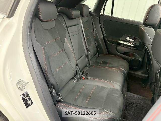 Mercedes Benz GLA-CLASS 2021-03 7358714-9