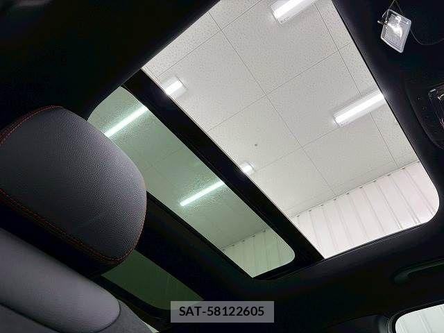 Mercedes Benz GLA-CLASS 2021-03 7358714-4