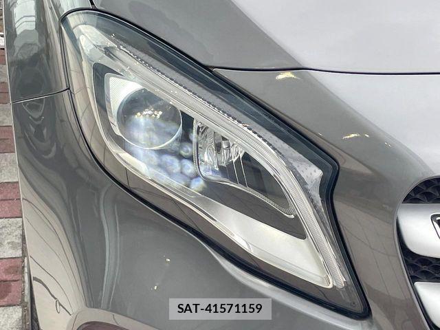 Mercedes Benz GLA-CLASS 2017-10 7358720-12