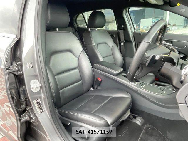 Mercedes Benz GLA-CLASS 2017-10 7358720-8
