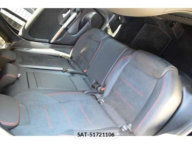 Mercedes Benz GLA-CLASS 2025-04 7455737-15