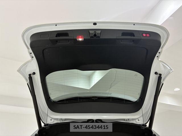 Mercedes Benz GLA-CLASS 2020-11 7455738-18