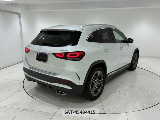 Mercedes Benz GLA-CLASS 2020-11 7455738-2