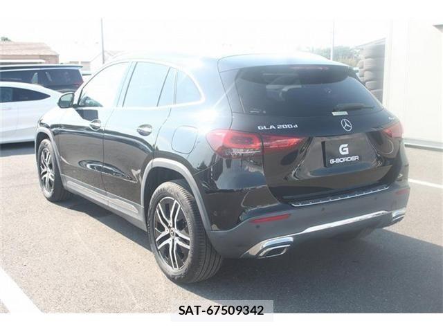 Mercedes Benz GLA-CLASS 2020-07 7455739-12