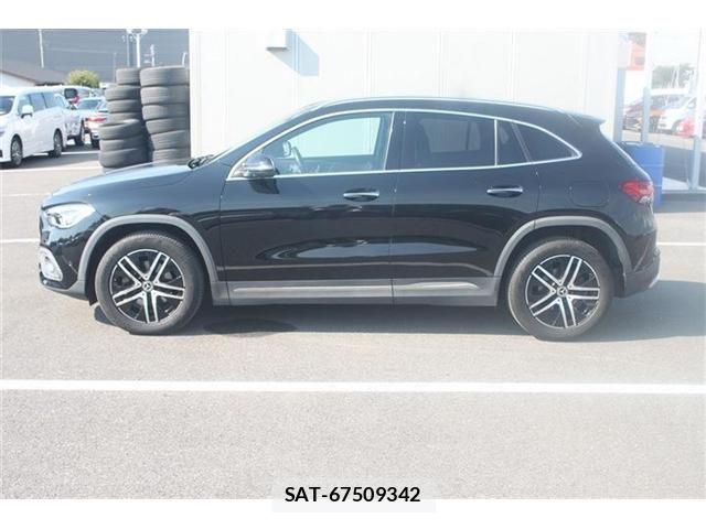 Mercedes Benz GLA-CLASS 2020-07 7455739-13