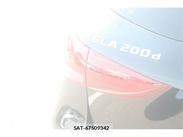 Mercedes Benz GLA-CLASS 2020-07 7455739-20