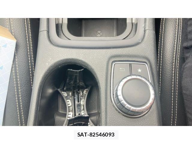 Mercedes Benz GLA-CLASS 2016-10 7501471-26