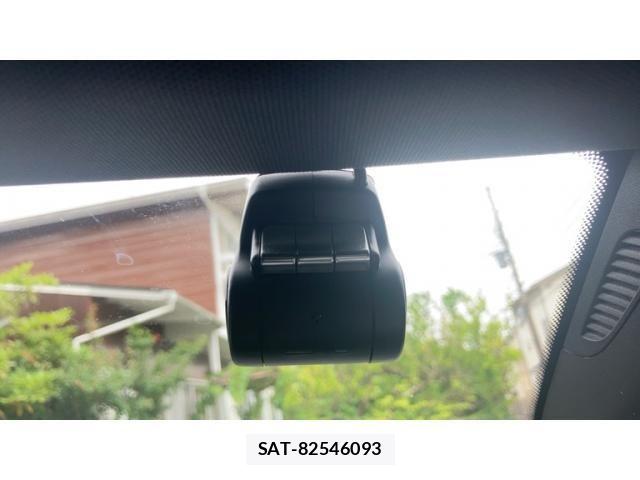 Mercedes Benz GLA-CLASS 2016-10 7501471-27