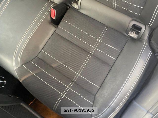 Mercedes Benz GLA-CLASS 2014-08 7501469-17