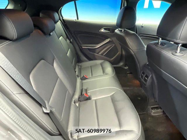 Mercedes Benz GLA-CLASS 2017-11 7501468-9