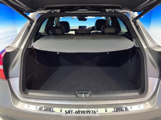 Mercedes Benz GLA-CLASS 2017-11 7501468-12
