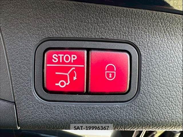 Mercedes Benz GLA-CLASS 2021-08 7501465-10