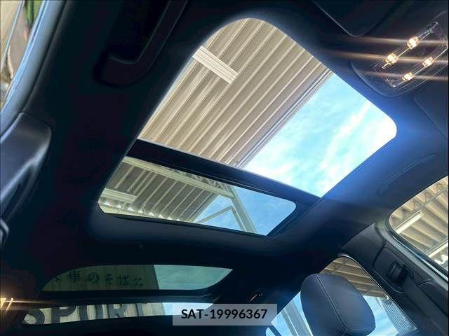 Mercedes Benz GLA-CLASS 2021-08 7501465-2