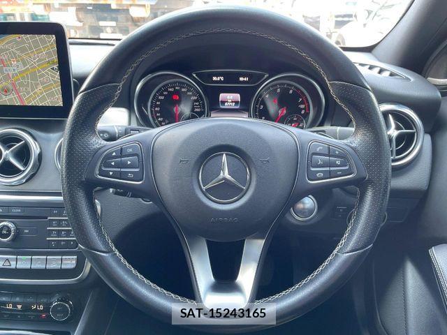 Mercedes Benz GLA-CLASS 2017-07 7501467-9