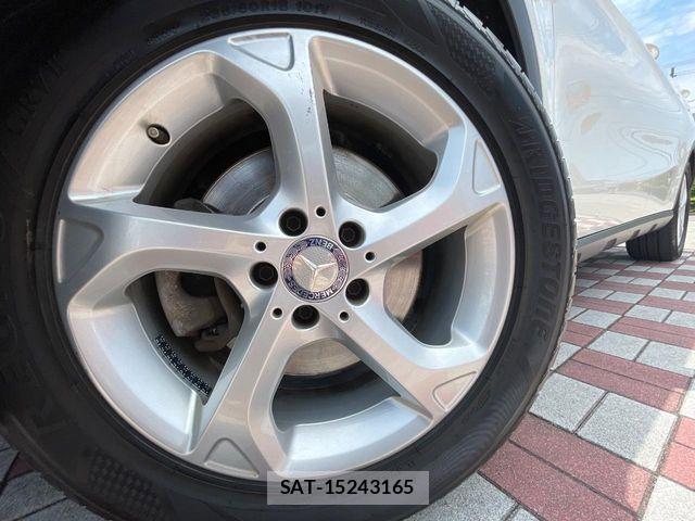 Mercedes Benz GLA-CLASS 2017-07 7501467-10