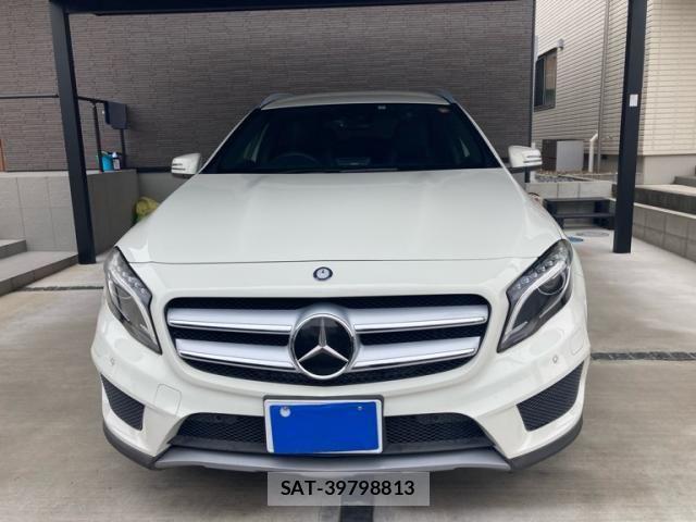 Mercedes Benz GLA-CLASS 2015-07 7509189-2