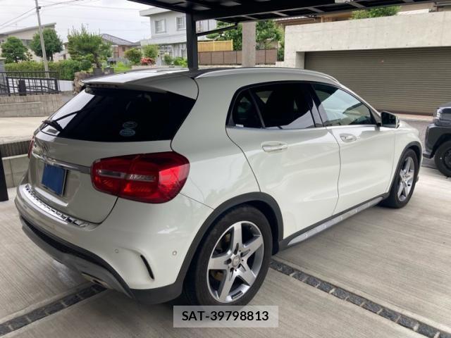 Mercedes Benz GLA-CLASS 2015-07 7509189-4