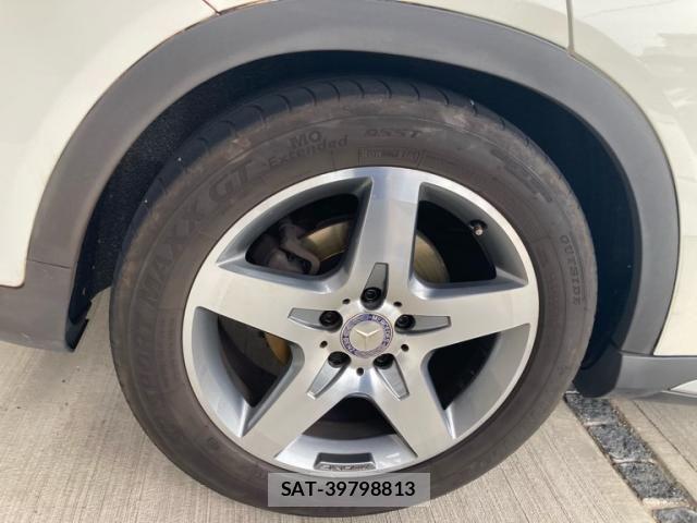 Mercedes Benz GLA-CLASS 2015-07 7509189-6