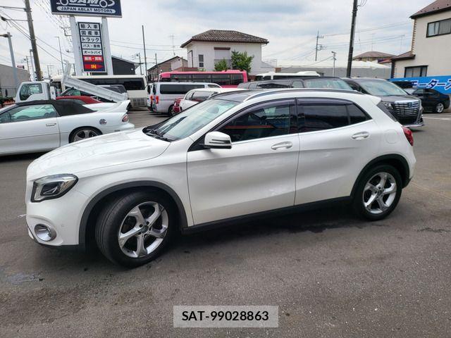 Mercedes Benz GLA-CLASS 2019-01 7501470-14