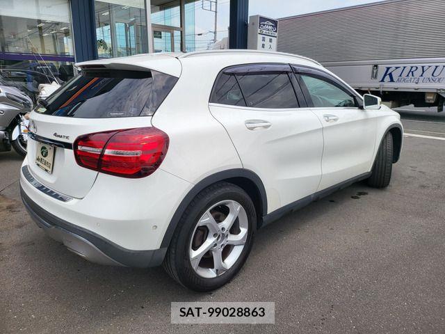 Mercedes Benz GLA-CLASS 2019-01 7501470-17
