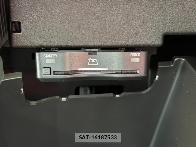 Mercedes Benz GLA-CLASS 2025-03 7618018-9